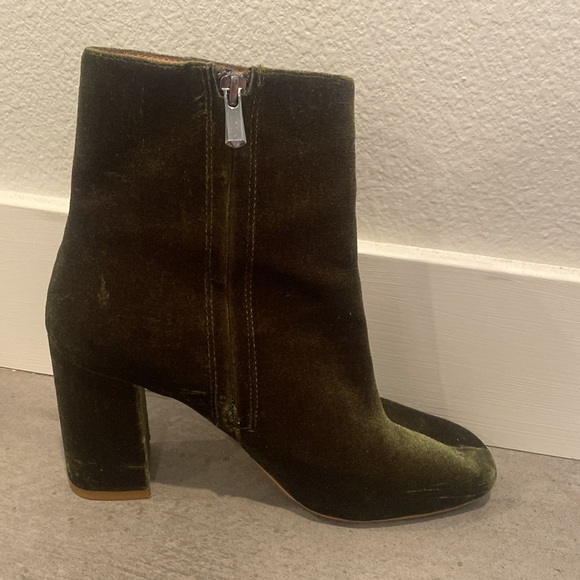 Jaggar Dark Green Velvet Ankle Boots - Picture 5 of 11